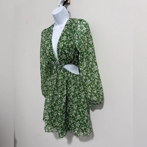 NWT Abercrombie & Fitch Long-sleeve sheer Green Floral Cutout Dress - Small - Picture 5 of 10